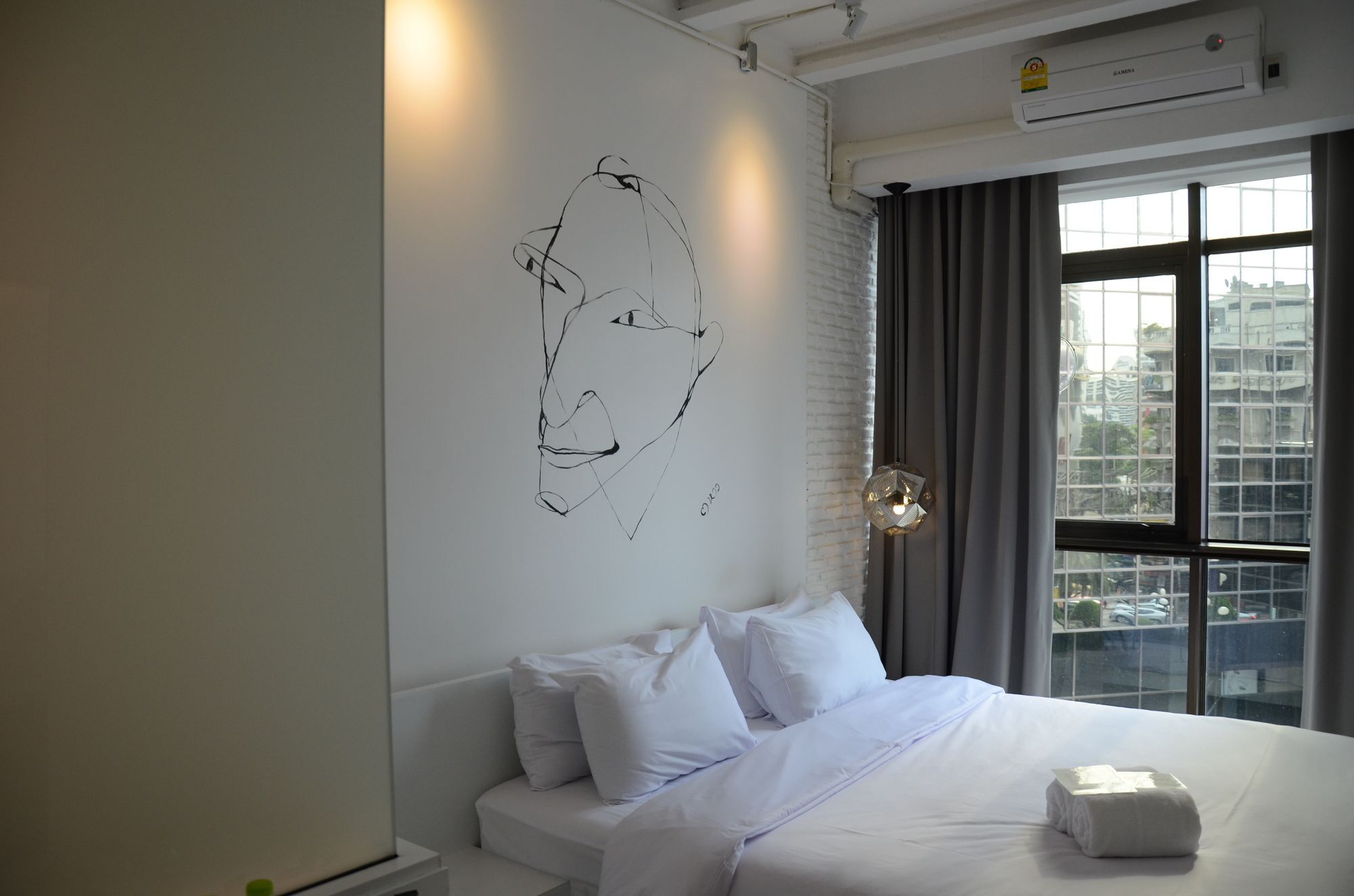 3 Howw Hostel At Sukhumvit 21 Бангкок Екстер'єр фото